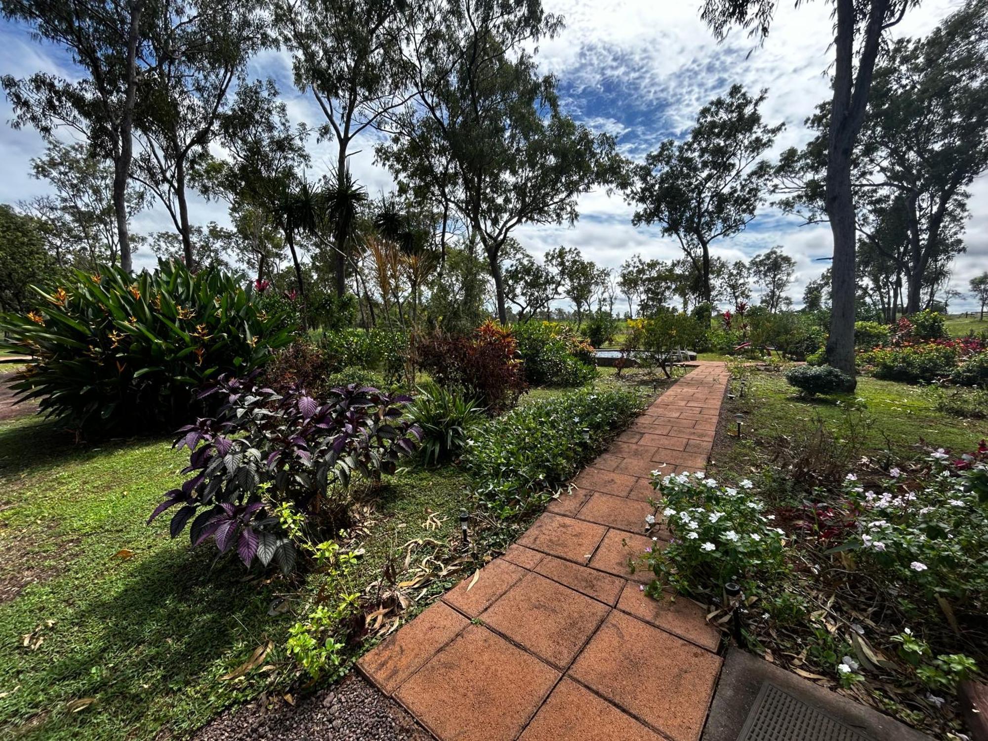 Litchfield Tropical Stay Batchelor Luaran gambar